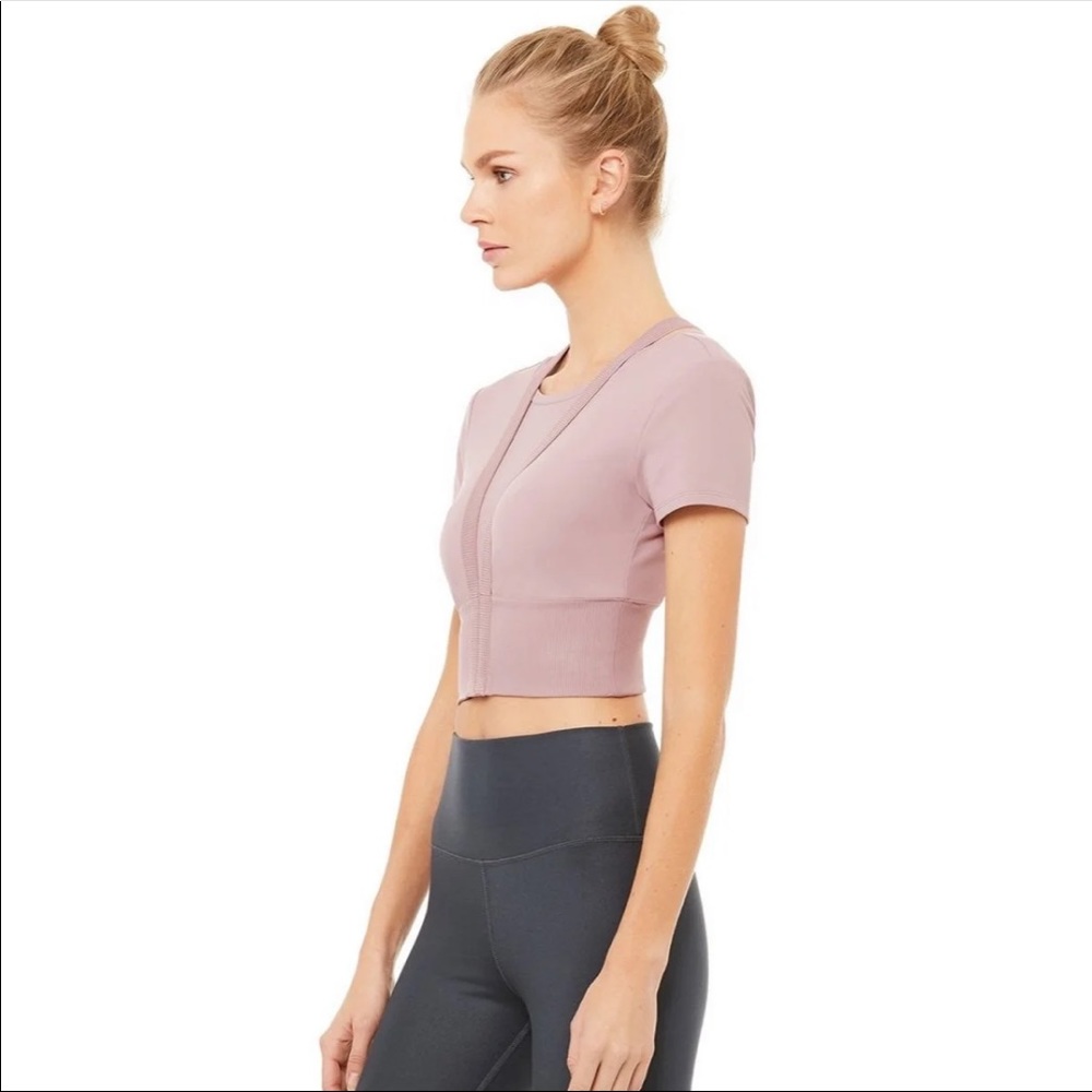 NWT Alo Revolve Crop Tee - Picture 2 of 6